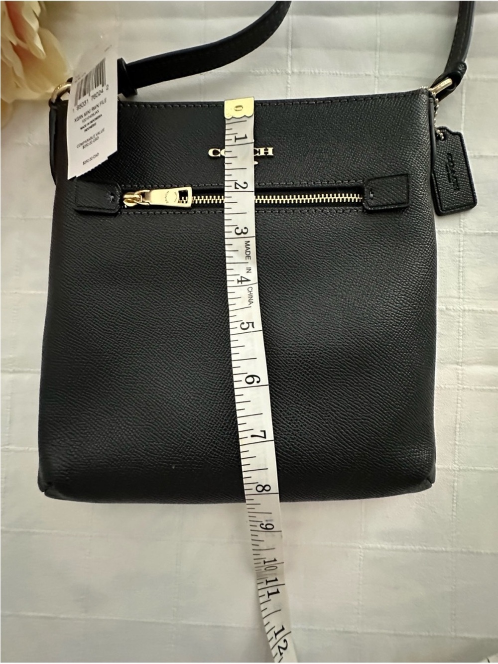 Coach Black Pebbled Leather Crossbody with Gold Hardware - Picture 4 of 9